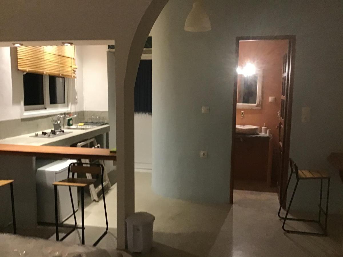 Pansion Andreas Apartment Tinos Island ภายนอก รูปภาพ