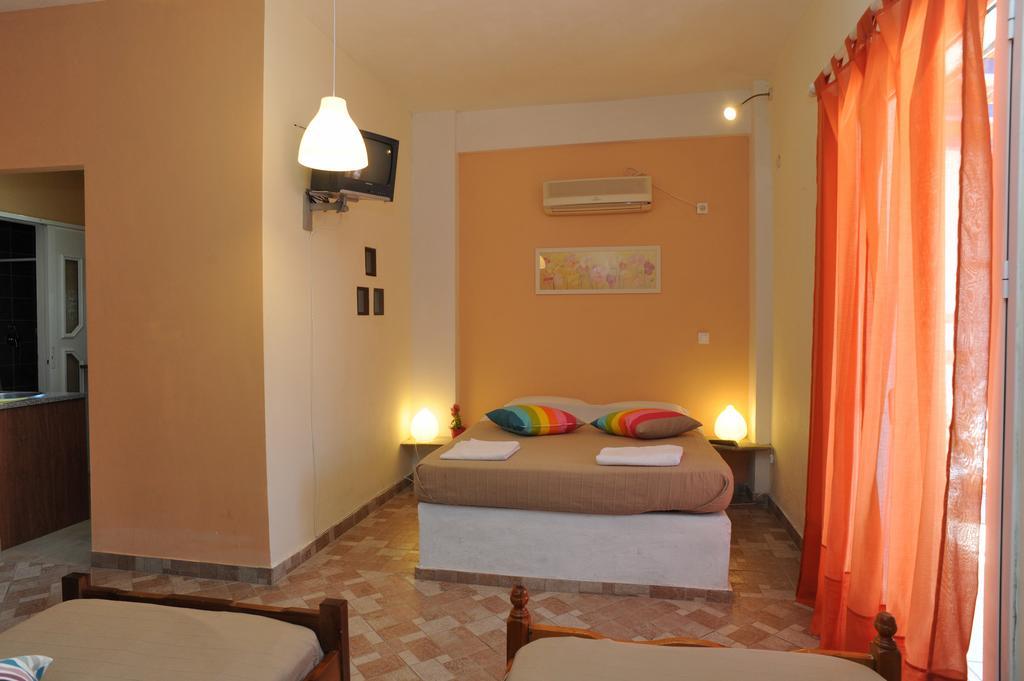 Pansion Andreas Apartment Tinos Island ห้อง รูปภาพ