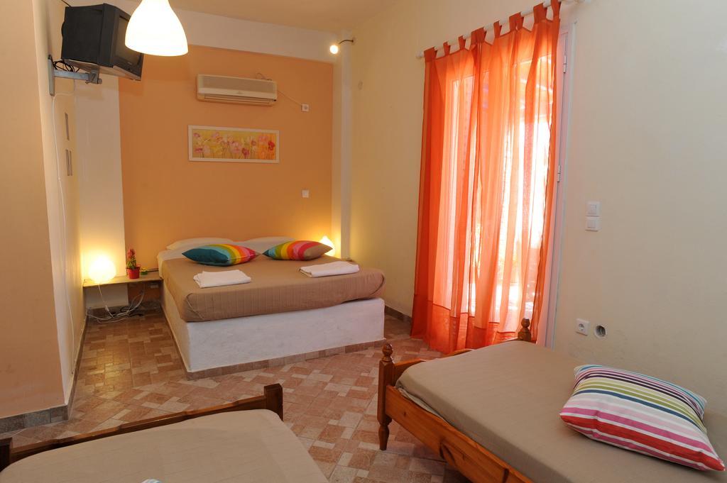 Pansion Andreas Apartment Tinos Island ห้อง รูปภาพ