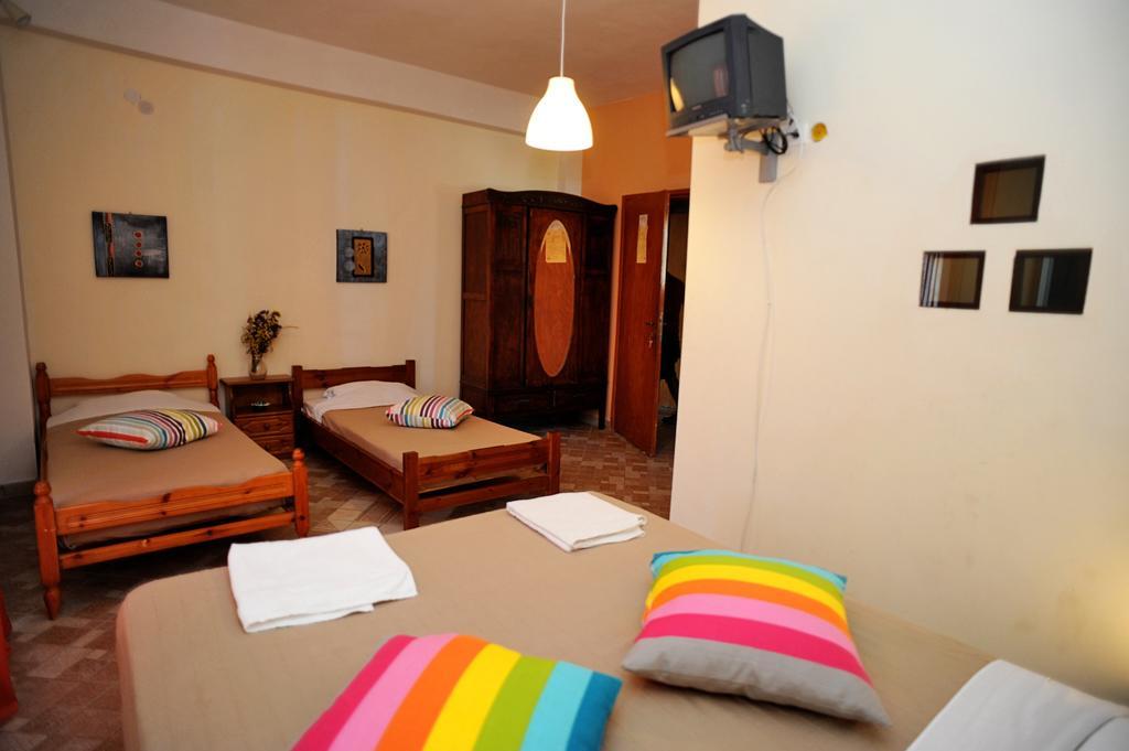 Pansion Andreas Apartment Tinos Island ห้อง รูปภาพ