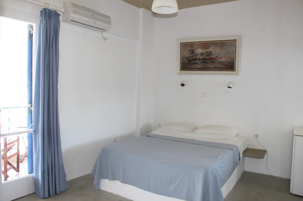Pansion Andreas Apartment Tinos Island ภายนอก รูปภาพ